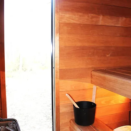 Apartment Privaatne Metsamajake Saunaga 